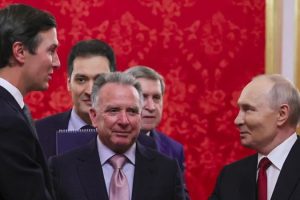 ABD'den Rusya Temasında Çifte Strateji: Donbas İtirazı ve Ekonomik Paket