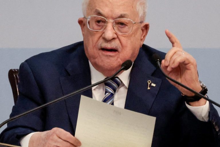 ABD, Filistin Lideri Abbas ve Yetkililere Vize Yaptırımını Uzattı