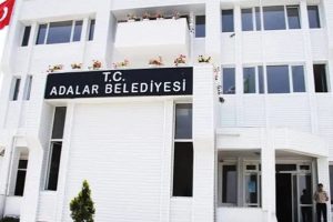 Adalar Belediyesi AK Parti'ye Geçti: Kemal Türkyılmaz Başkan Vekili Seçildi