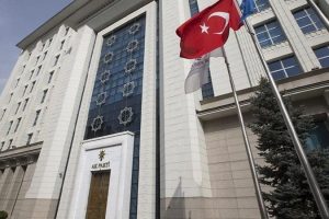 AK Parti’ye dokuz ilçe belediye başkanının katılması bekleniyor