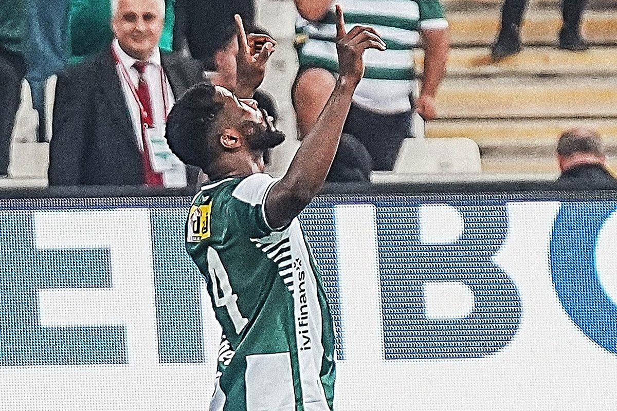 Bursaspor, Batman Petrolspor'u 2-1 Mağlup Ederek Liderliğe Yükseldi