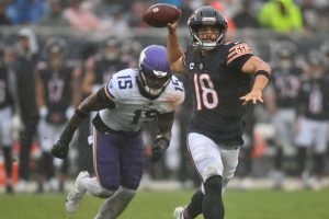 Chicago Bears'ta Caleb Williams Eagles maçında oynayamayacak