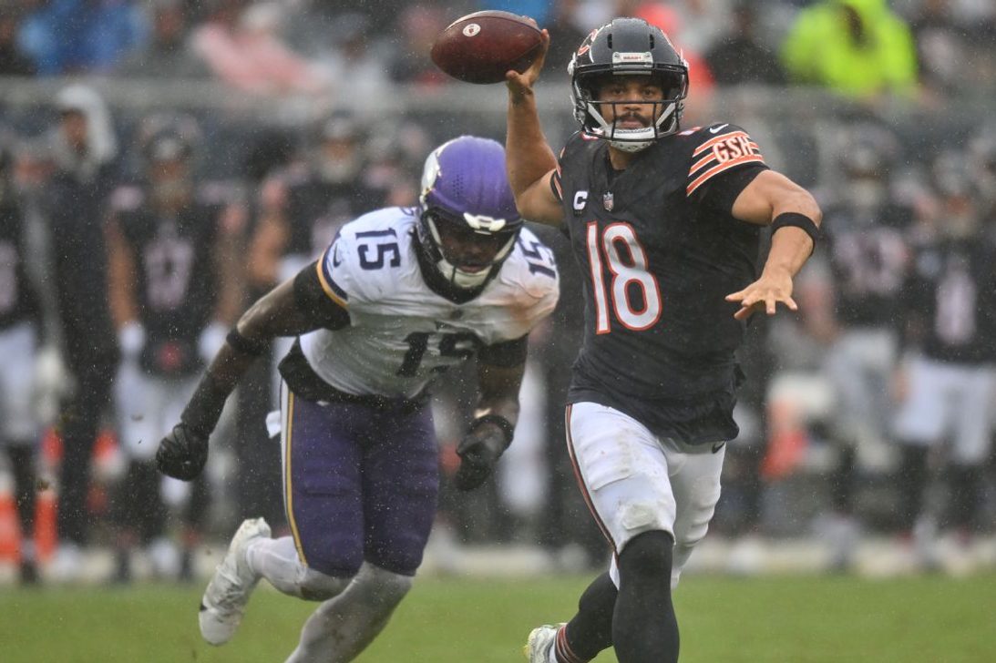 Chicago Bears'ta Caleb Williams Eagles maçında oynayamayacak