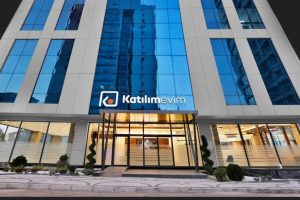 Emlak Katılım, Katılımevim ve Birevim'i Satın Almak İçin Görüşüyor
