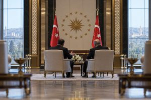 Erdoğan, İzmir Büyükşehir Belediye Başkanı Cemil Tugay'ı kabul etti