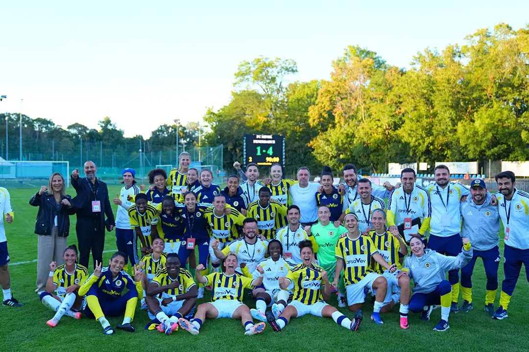 Fenerbahçe arsaVev, Minsk'i 4-1 yenerek avantaj sağladı