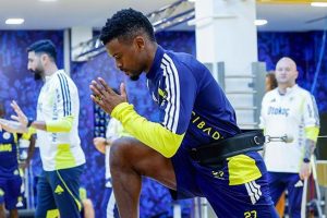 Fenerbahçe, Çaykur Rizespor deplasmanı için çalıştı