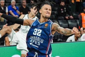 Fenerbahçe Tarfin, Bayern Münih'i yenip EuroLeague'de 2'de 2 yaptı