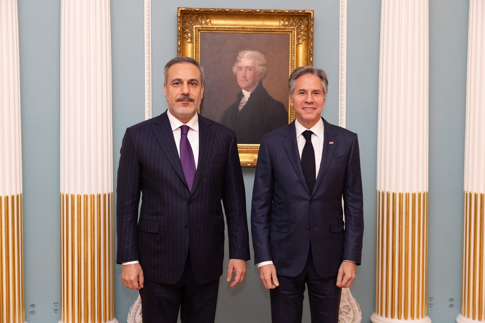 Hakan Fidan'dan ABD'ye Çağrı: Savunma Kısıtlamaları Kaldırılmalı