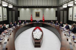 Kabine fon soruşturması ve güvenlik gündemiyle Beştepe'de toplanıyor