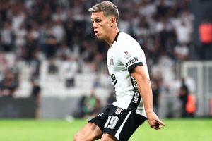 Leandro Trossard'ın Topuk Kemiğinde Ödem Saptandı: Amedspor Maçında Yok
