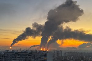 Moskova'ya İHA Saldırısı: Petrol Rafinerisinde Yangın Çıktı, 2 Ölü