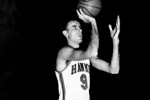 NBA'nin ilk MVP'si Bob Pettit 93 yaşında hayatını kaybetti