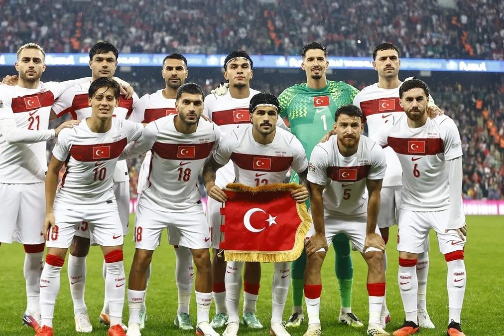 Orkun Kökçü, A Milli Takım aday kadrosundan çıkarıldı