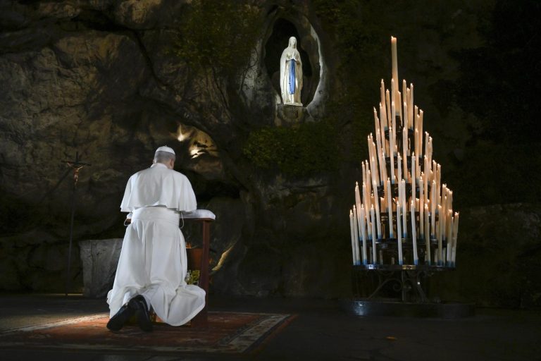 Papa Leo XIV, Lourdes’te yardımlı ölüme karşı çıktı