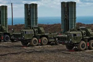 Rusya, Türkiye'deki S-400'lerin transferi için temasları doğruladı