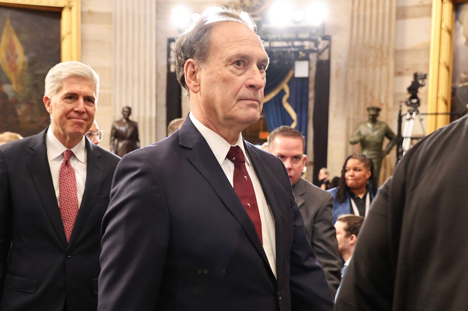 Samuel Alito, Yüksek Mahkemedeki iklim davasından çekildi