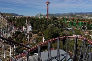 Six Flags Magic Mountain Hız Trenine Beyin Hasarı Davası Açıldı
