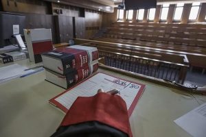 Teslim Olan Savcı Türkşad Kunthan Uçuk'a Yurt Dışına Çıkış Yasağı
