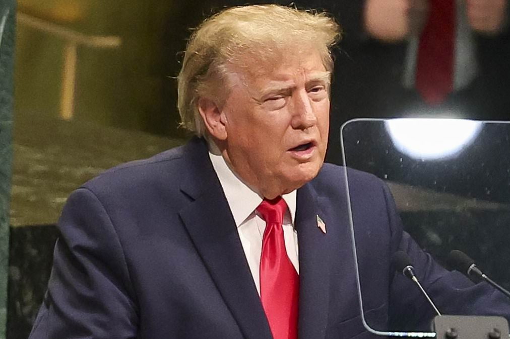 Trump, İran ateşkesini reddetti; saldırı seçeneğini korudu