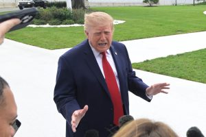 Trump, İran teklifini reddederken nükleer silah şartını yineledi