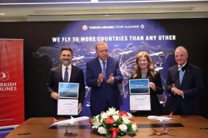 Türk Hava Yolları Boeing ile 150 Uçaklık Anlaşmayı Kesinleştirdi