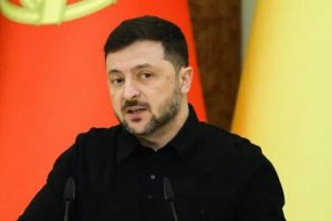 Zelenskiy: Kuzey Kore, Rusya'ya 10 bin asker daha hazırlıyor