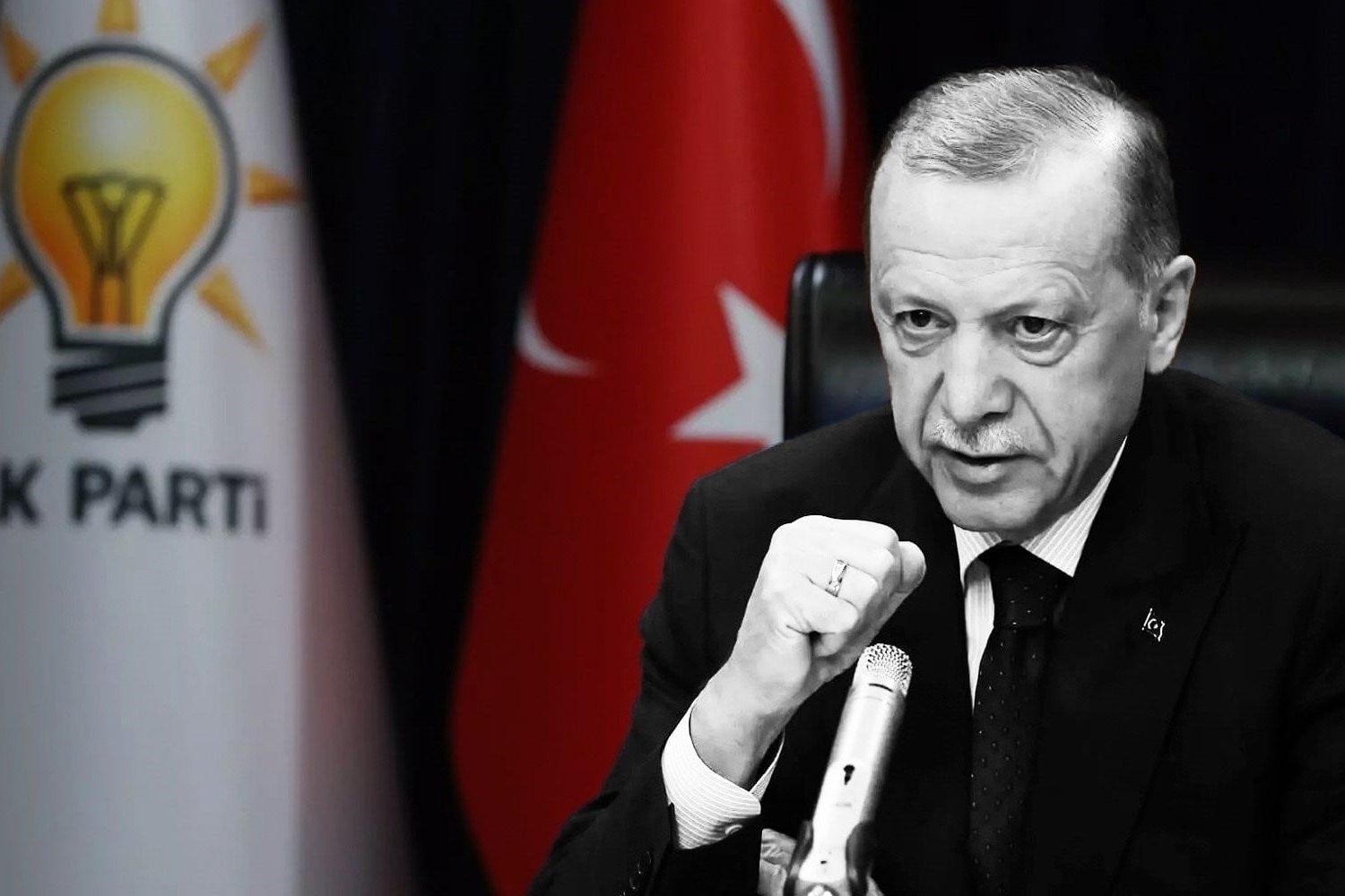 AK Parti kulislerinde kabine değişikliği ve seçim senaryoları