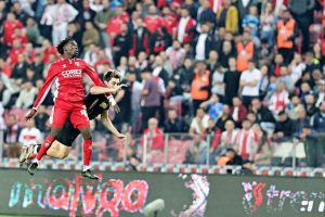 Amedspor, Samsunspor deplasmanında 2-1 kazanıp lider oldu