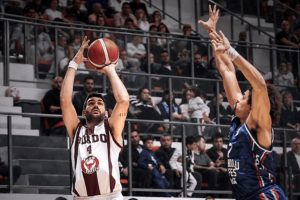 Anadolu Efes, Bandırma deplasmanında 2'de 2 yaptı