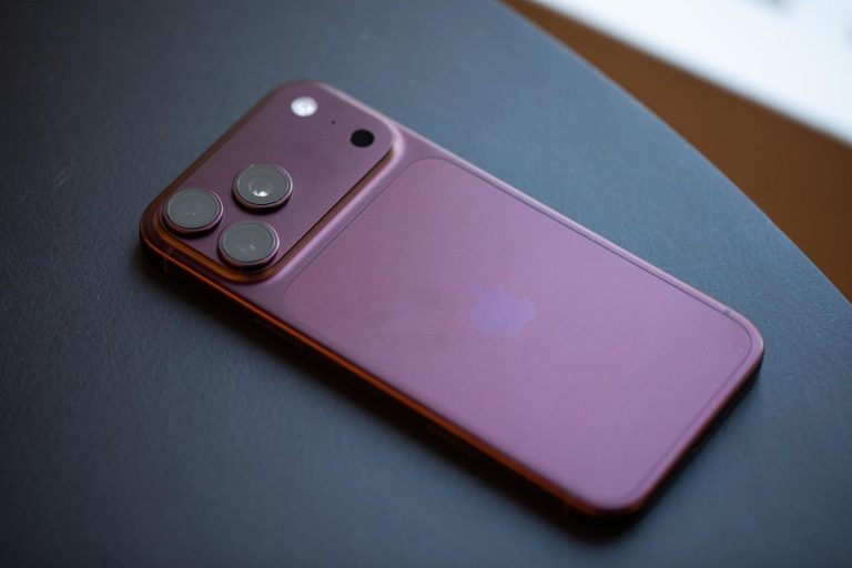 Apple’ın iPhone 18 Pro siparişlerinde yüzde 15 kesinti iddiası
