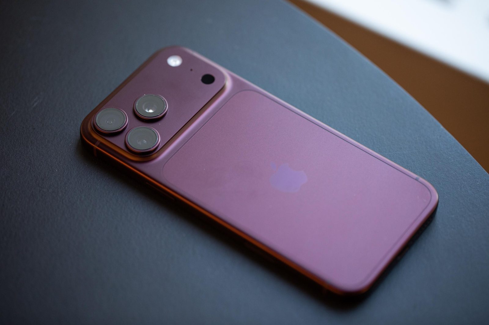 Apple'ın iPhone 18 Pro siparişlerinde yüzde 15 kesinti iddiası