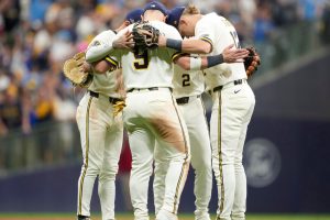 Brewers, Dodgers'ı 7-4 yenip NLCS'de 2-0 öne geçti