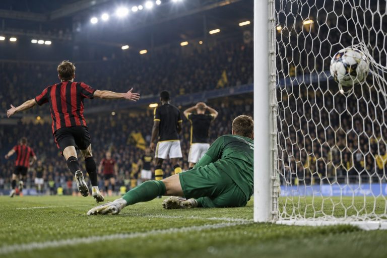 Brommapojkarna, AIK Solna’yı 11 gollü maçta 6-5 yendi