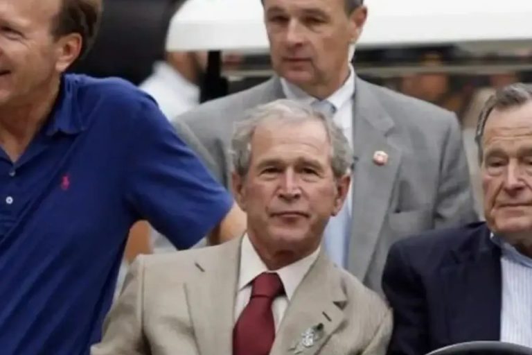 Bush ailesinden Demokrat Senato adayı James Talarico’ya destek