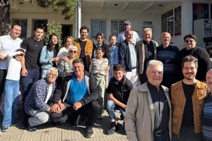 Çağatay Ulusoy, ailesiyle Bulgaristan’daki köyünü ziyaret etti