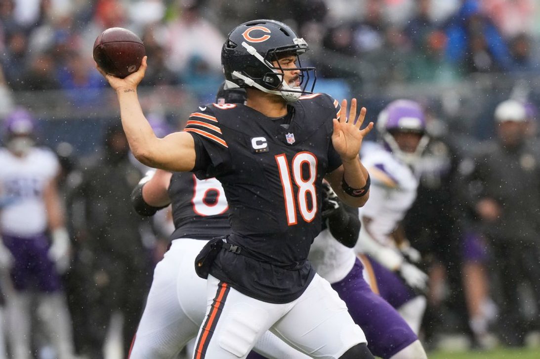 Bears oyun kurucusu Caleb Williams'ın Falcons maçında başlaması bekleniyor