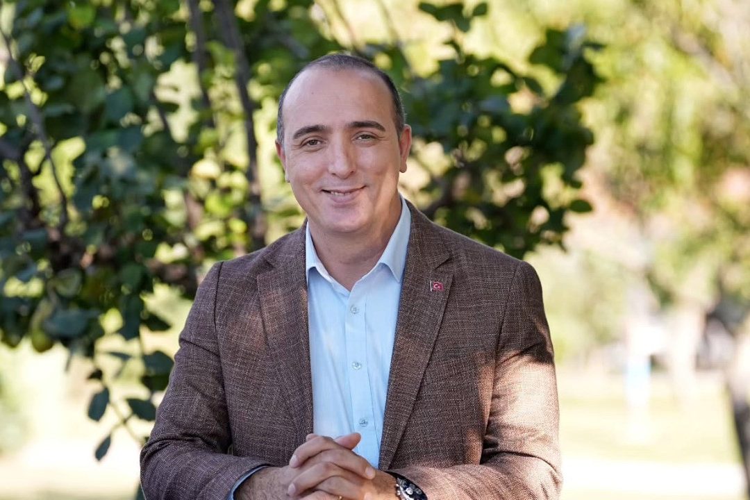 Konyaaltı Belediye Başkanı Cem Kotan Yeni Parti’ye katıldı