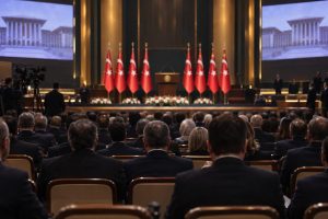Cemil Tugay'ın AK Parti'ye katılımı Ankara'da duyuruldu