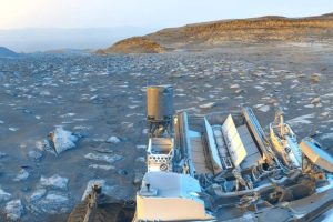 Curiosity, Mars'taki 5 bininci gününü renkli panoramayla belgeledi