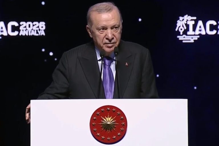Erdoğan, Ay aracı testlerini ve Somali uzay limanını açıkladı