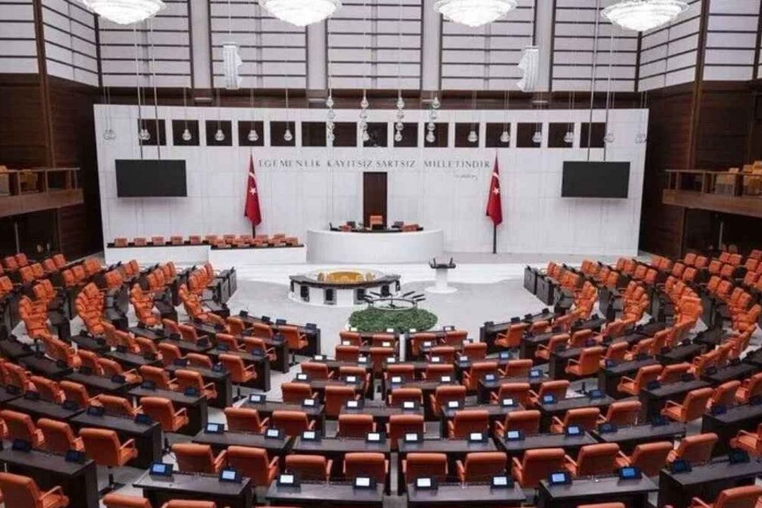 Erdoğan TBMM açılışında fon süreci ve yeni anayasa mesajı verdi