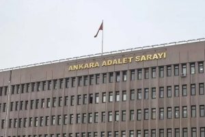 Eyüpsultan Belediye Başkanı Özmen ile 12 şüpheli tutuklandı