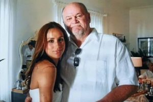 Filipinler, Meghan Markle'ın babası Thomas Markle Sr. hakkındaki iddiaları soruşturuyor