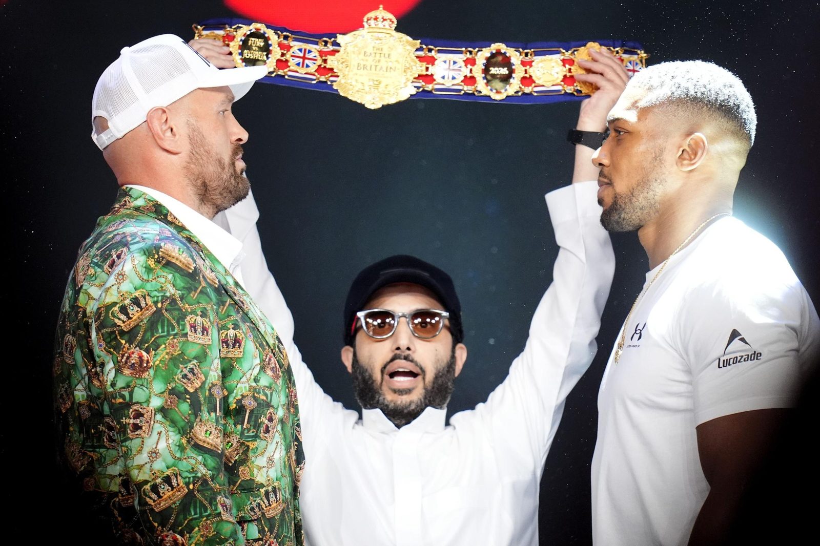 Fury ve Joshua, Cardiff maçı öncesi ilk kez karşılaştı