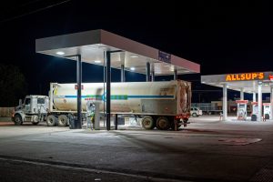 G7, dizel ve ham petrol rezervlerinden 100 milyon varil bırakacak
