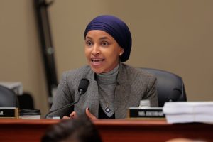 ABD Temsilcisi İlhan Omar'ın yakınlarına büyük jüri celbi