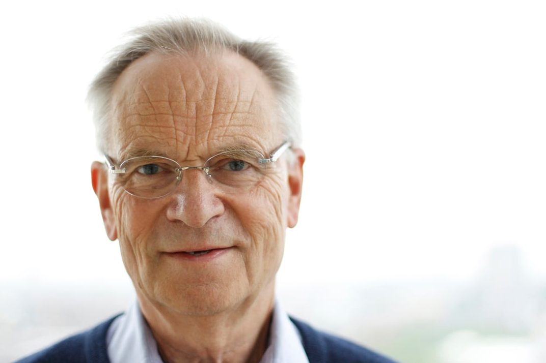 İngiliz yazar Jeffrey Archer 86 yaşında hayatını kaybetti