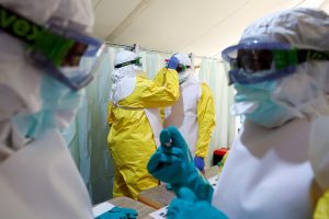 Kenya'da İlk Ebola Vakası Sonrası 28 Temaslı İzlemde