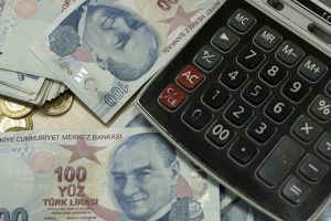 Kimlik tespiti eşikleri nakitte 370 bin, transferde 30 bin lira oldu
